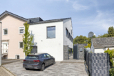 Frontansicht - Einfamilienhaus in Geyen – Moderne Architektur bis ins Detail