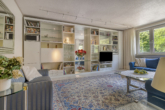 Wohnzimmer - Großzügige 4-Zimmer-Wohnung in bester Lage von Köln Longerich!