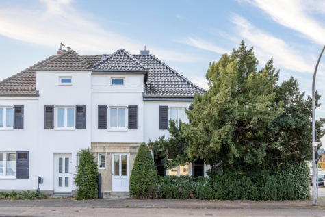 Außergewöhnliches Einfamilienhaus auf Traumgrundstück in Heimersdorf!, 50767 Köln / Heimersdorf, Einfamilienhaus
