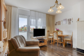 Wohnung 1.OG Wohnzimmer - SOLIDE KAPITALANLAGE – 8-Parteienhaus in Longerich