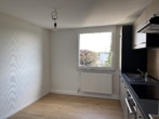 Küche - HELLE 2-ZIMMER DACHGESCHOSSWOHNUNG MIT GARTENMITBENUTZUNG IN BICKENDORF