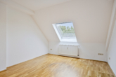 Schlafzimmer - Wohnen auf zwei Etagen in Nippes!