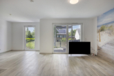Wohnzimmer - Provisionsfrei! Barrierefreie 3-Zimmer-Wohnung mit zwei Balkonen und Tiefgaragenstellplatz!