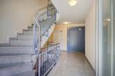 Treppenhaus - Provisionsfrei! Barrierefreie 3-Zimmer-Wohnung mit zwei Balkonen und Tiefgaragenstellplatz!