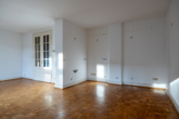 Offene Küche - Charmanter Altbau trifft auf Top-Lage: 4 Zimmer und zwei Balkone in Sülz!