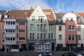 Frontansicht - Charmanter Altbau trifft auf Top-Lage: 4 Zimmer und zwei Balkone in Sülz!