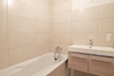 Badezimmer - Modernisierte 3-Zimmer Balkonwohnung in Seeberg-Süd!