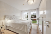 Einziehen und Wohlfühlen - Maisonette-Wohnung in Köln-Pesch! - Schlafzimmer