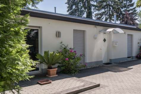Charmanter Bungalow mit Terrasse in ruhiger Sackgassenlage von Longerich!, 50739 Köln, Erdgeschosswohnung