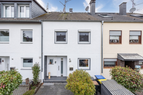 Familientraum! Attraktives Einfamilienhaus mit Garten und eigener Garage!, 50769 Köln / Roggendorf/Thenhoven, Reihenmittelhaus